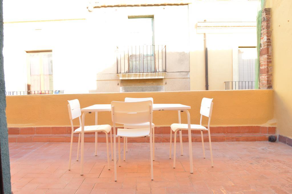 Tarragona Suites Mediona 外观 照片
