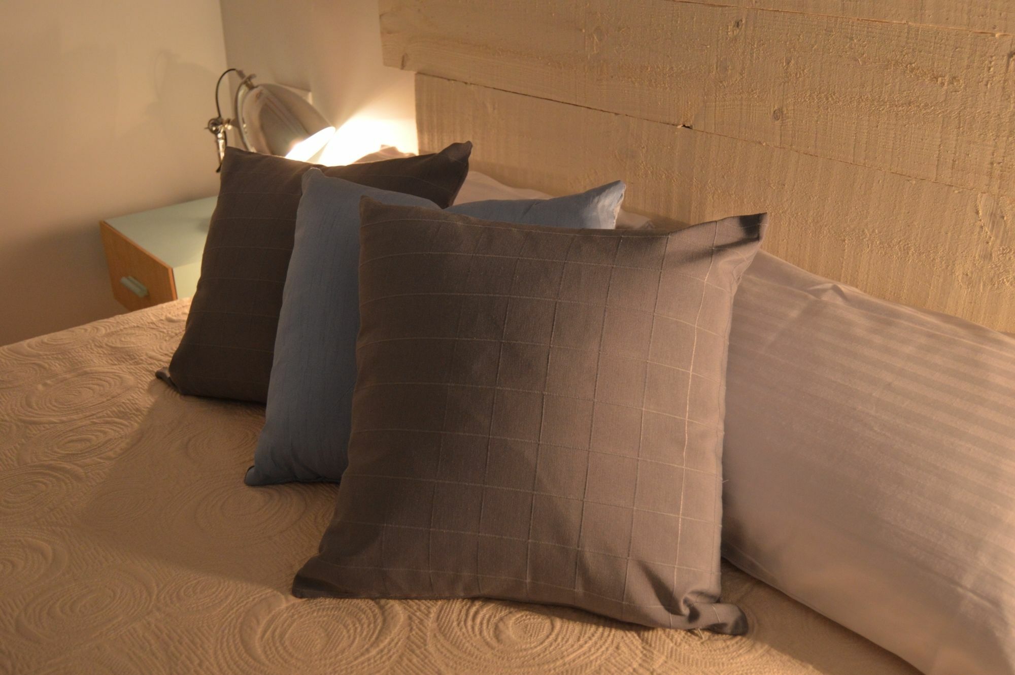 Tarragona Suites Mediona 外观 照片
